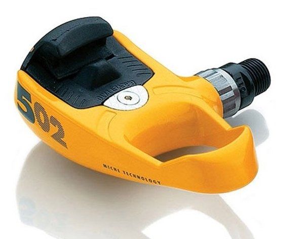 Pedales Miche Ruta Modelo 502 color amarillo